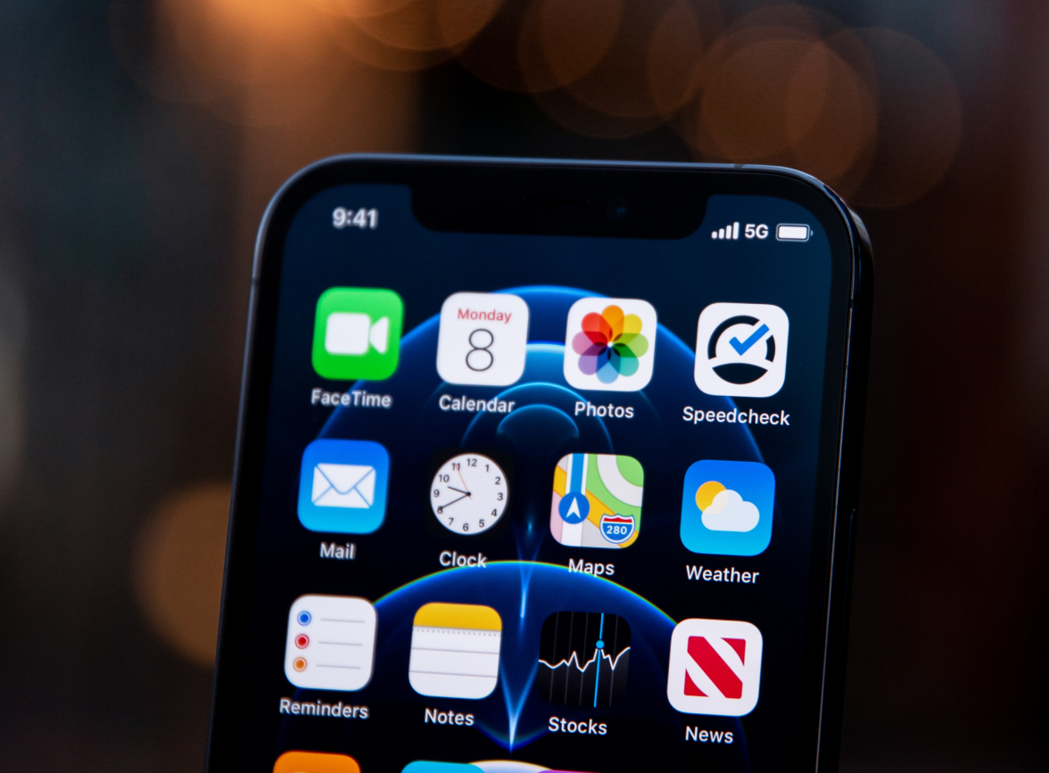 通山苹果手机维修分享为什么 iPhone 12 在冬季会自动关机 